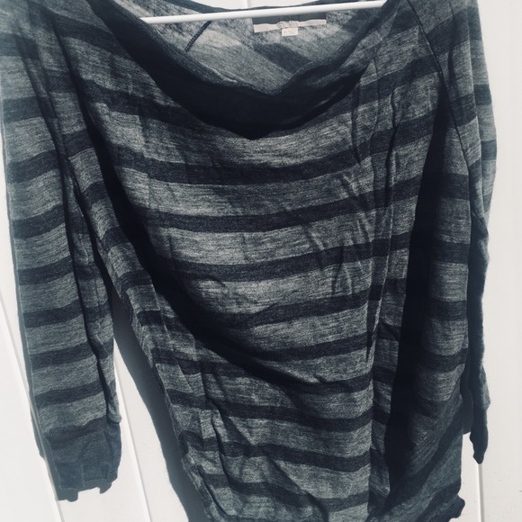 Ann Taylor polyester knit sweater - Picture 1 of 2